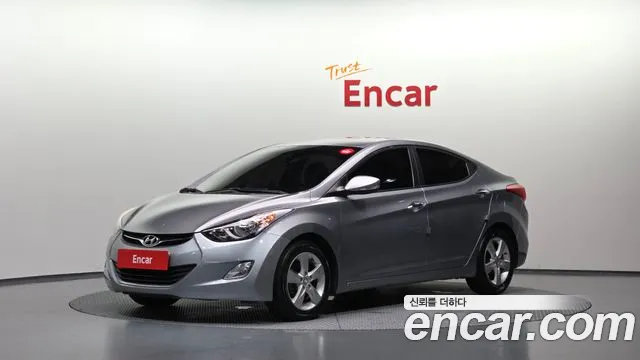 Hyundai Avante — фото 1