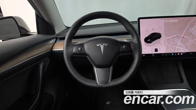 Tesla Model 3 — фото 13