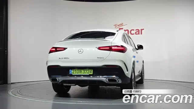 Mercedes-Benz GLE-Class — фото 4