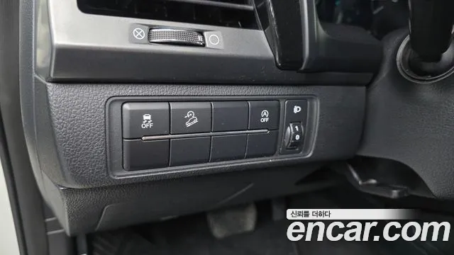 KG_Mobility_Ssangyong Rexton — фото 12
