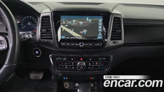 KG_Mobility_Ssangyong Rexton — фото 14