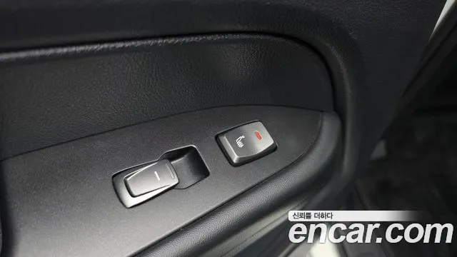 KG_Mobility_Ssangyong Rexton — фото 17