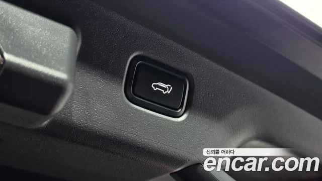 Kia Niro — фото 27