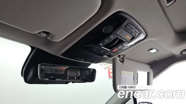 Kia Carnival — фото 28