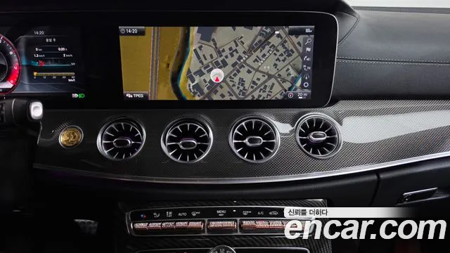 Mercedes-Benz CLS-Class — фото 13