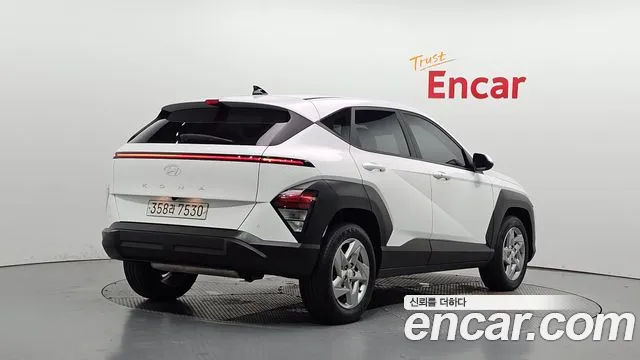Hyundai Kona — фото 2