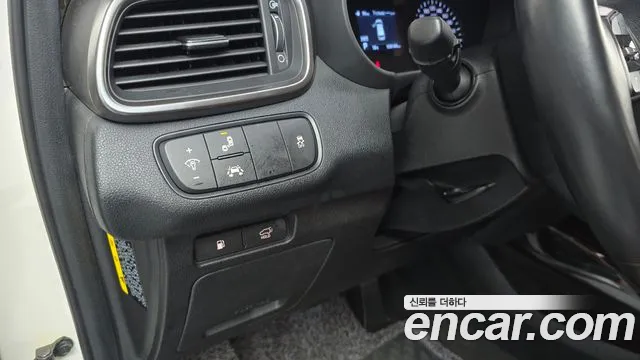 Kia Sorento — фото 20