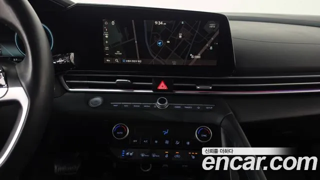 Hyundai Avante — фото 13