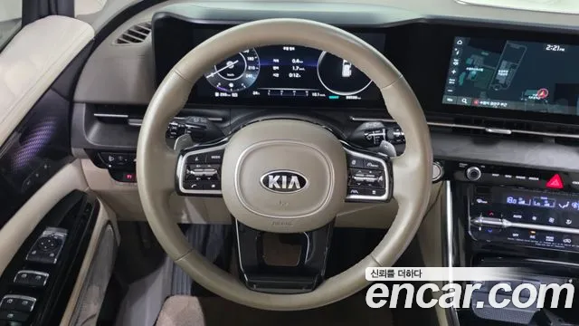 Kia Carnival — фото 13