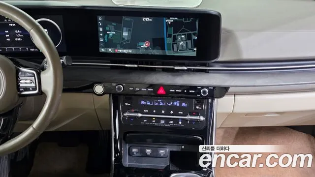 Kia Carnival — фото 14
