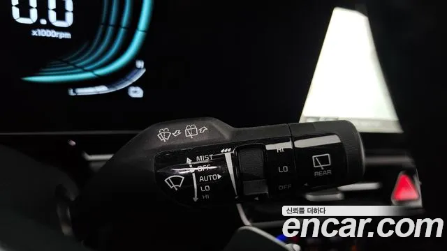 Kia Niro — фото 11