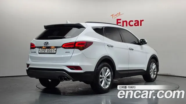 Hyundai Santa Fe — фото 2