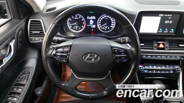 Hyundai Grandeur — фото 15