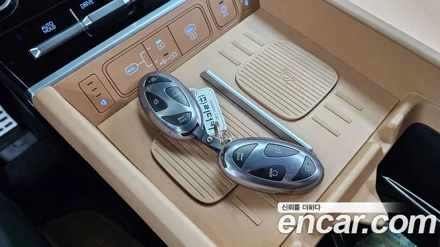 Hyundai Santa Fe — фото 15