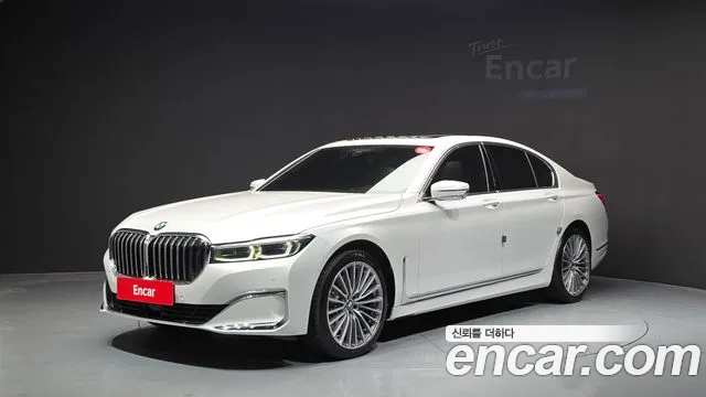 BMW 7-Series — фото 1