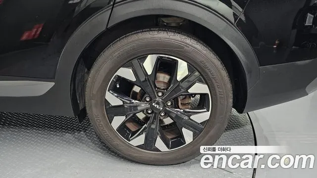 Kia Sportage — фото 21