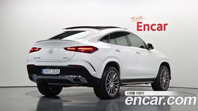 Mercedes-Benz GLE-Class — фото 1
