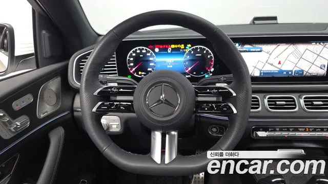 Mercedes-Benz GLE-Class — фото 12