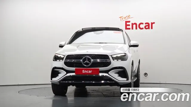 Mercedes-Benz GLE-Class — фото 2