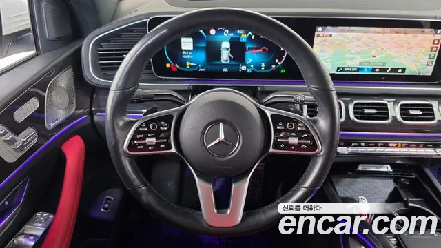 Mercedes-Benz GLE-Class — фото 12