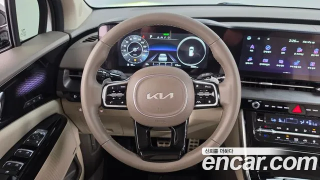 Kia Carnival — фото 14