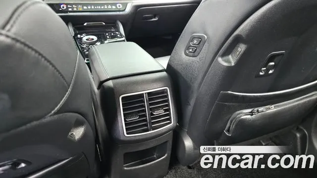 Kia Sportage — фото 31