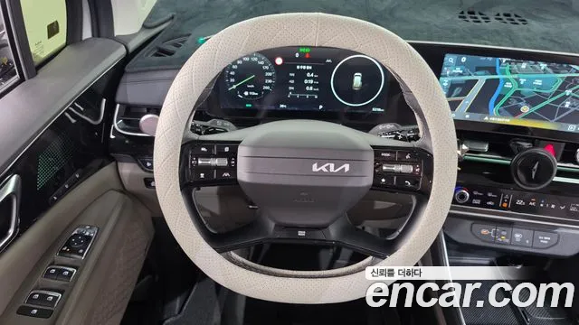 Kia Carnival — фото 13