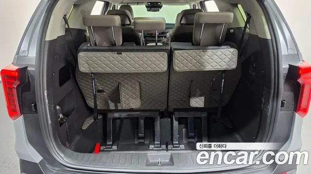 Kia Carnival — фото 20