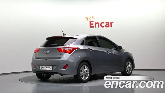 Hyundai i30 — фото 2