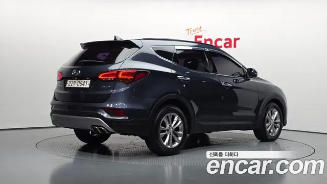 Hyundai Santa Fe — фото 2