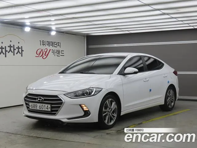 Hyundai Avante — фото 1