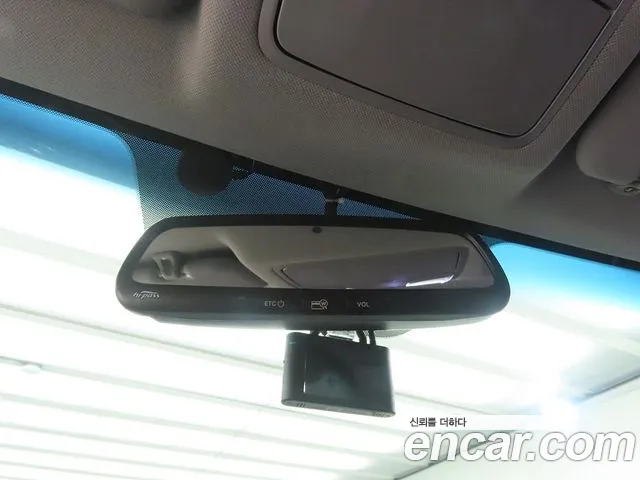Hyundai Avante — фото 12