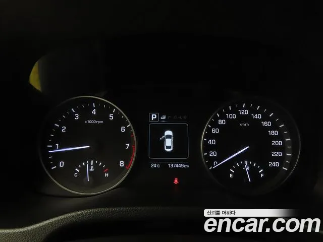 Hyundai Avante — фото 9