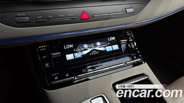 Hyundai Grandeur — фото 18