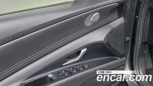 Hyundai Avante — фото 19