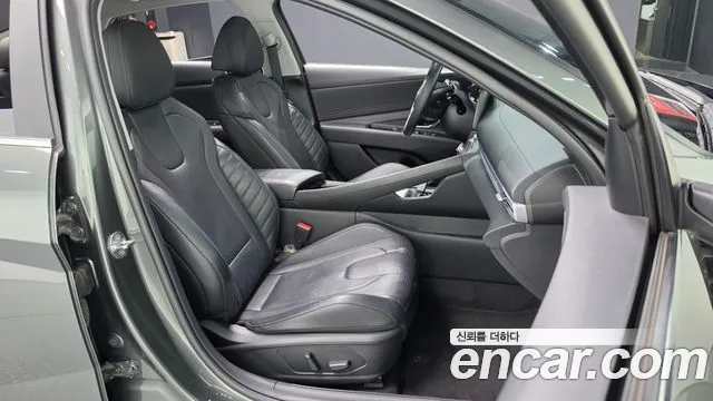 Hyundai Avante — фото 10