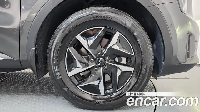 Kia Sorento — фото 21