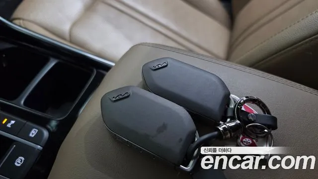 Kia Sorento — фото 33