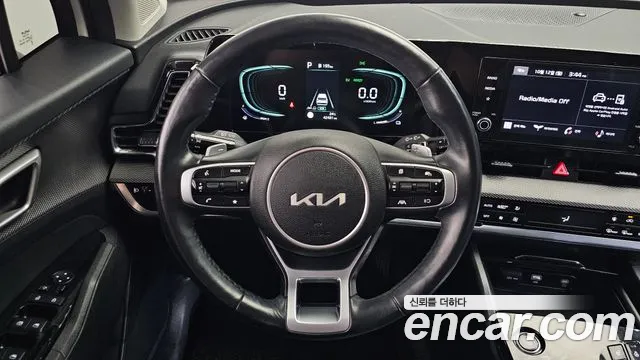 Kia Sportage — фото 13