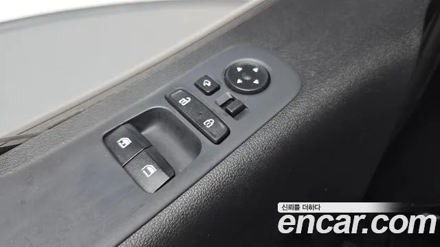 Hyundai Staria — фото 19