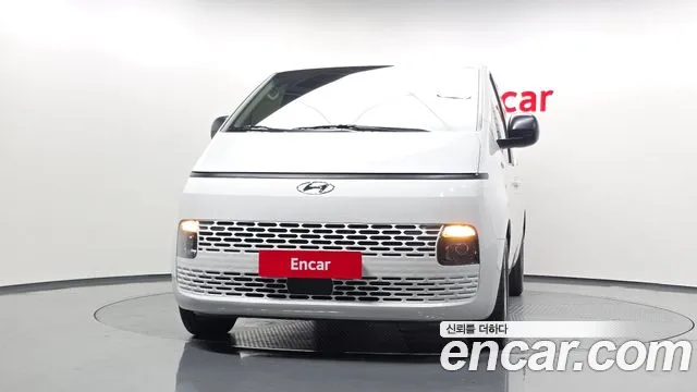 Hyundai Staria — фото 2