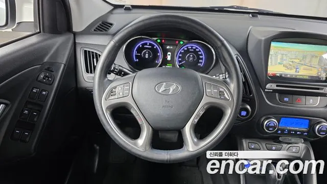 Hyundai Tucson — фото 15