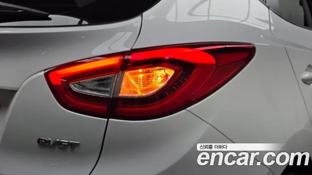 Hyundai Tucson — фото 23
