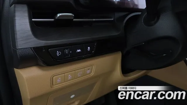 Kia Carnival — фото 20