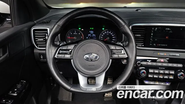 Kia Sportage — фото 11