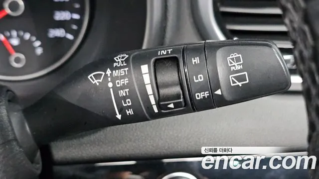 Kia Sportage — фото 30