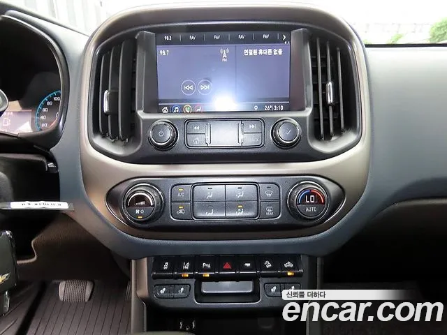 Chevrolet Colorado — фото 13