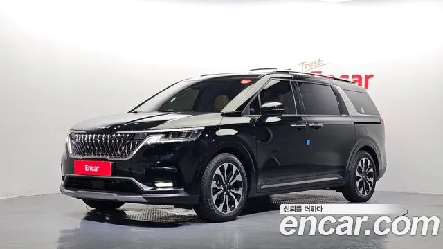 Kia Carnival — фото 1