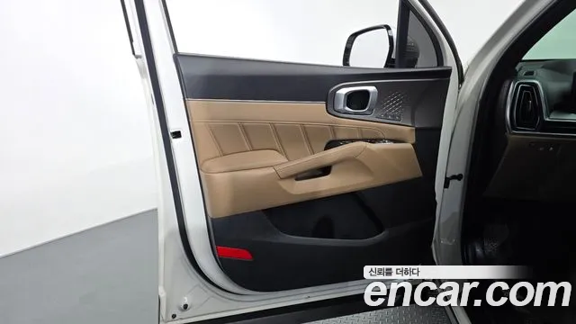 Kia Sorento — фото 24