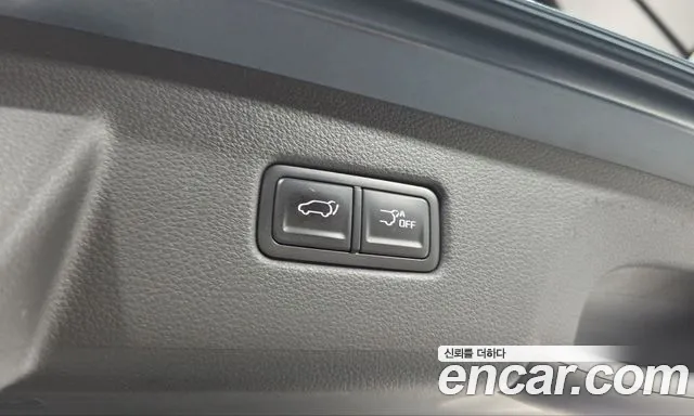 Kia Carnival — фото 15